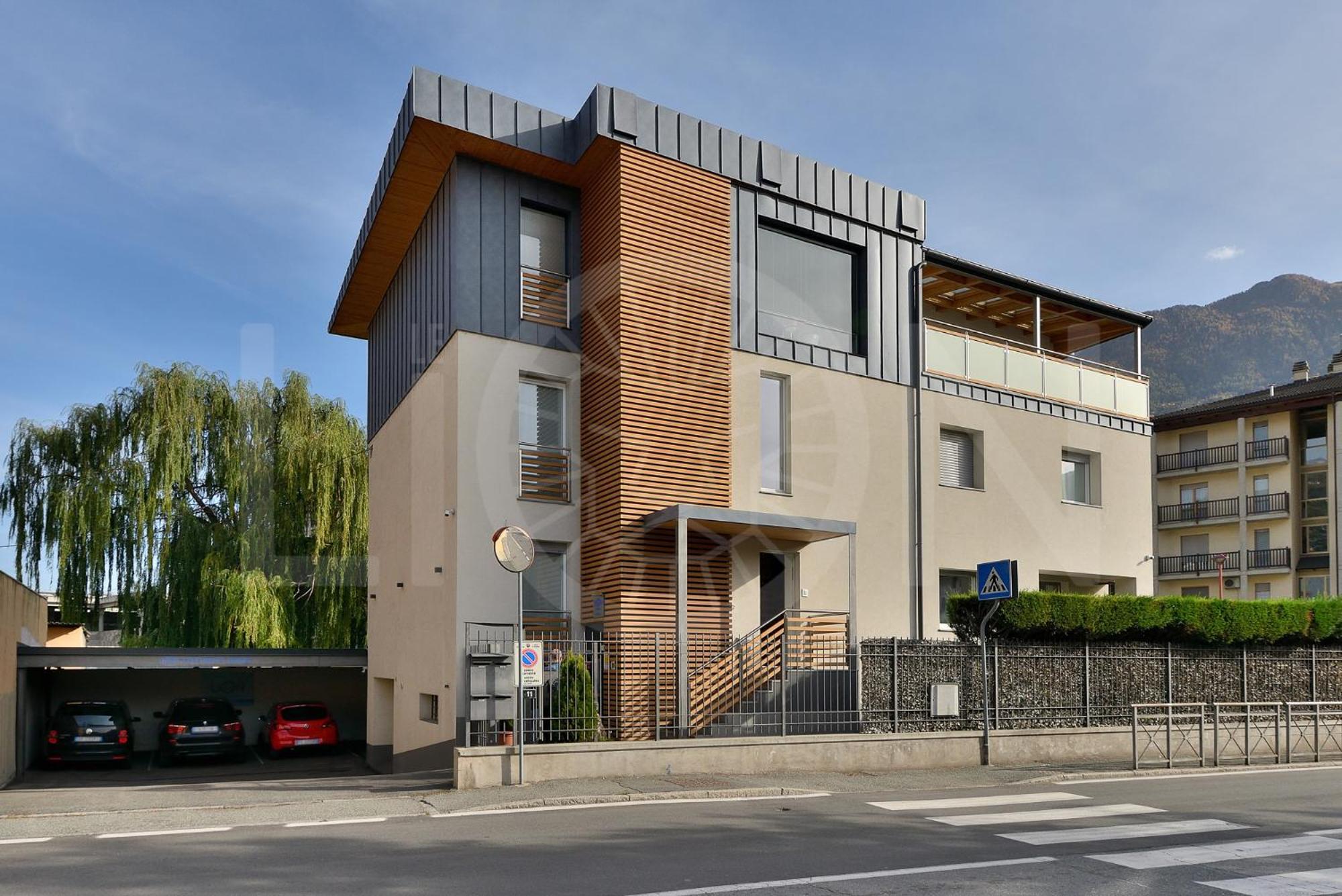 אאוסטה Le Lion Apartments - Bike & Ski מראה חיצוני תמונה