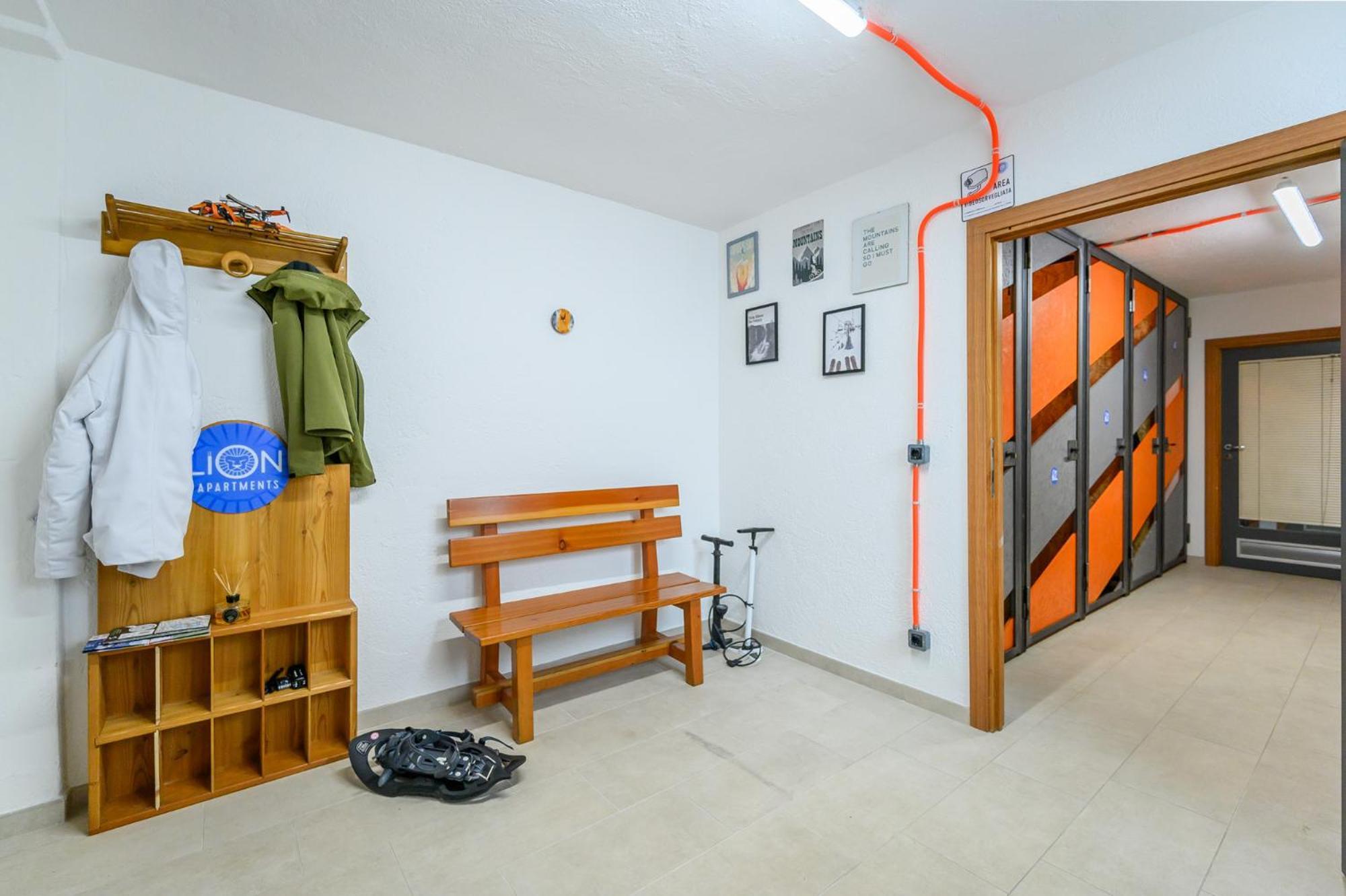 אאוסטה Le Lion Apartments - Bike & Ski מראה חיצוני תמונה